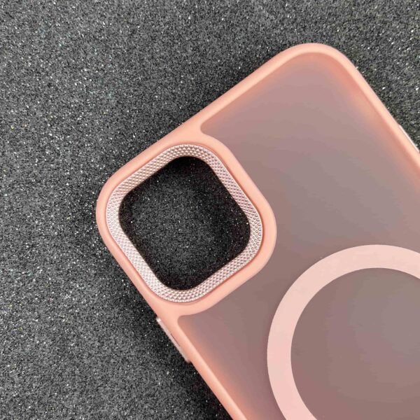 کاور قاب میلیونی مدل MAG-SAFE آیفون 11