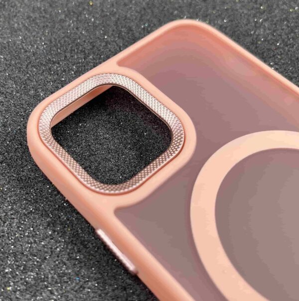 کاور قاب میلیونی مدل MAG-SAFE آیفون 11 پرو