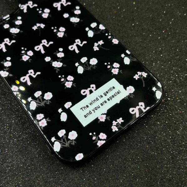 قاب FLOWE گوشی آیفون 14 پرومکس